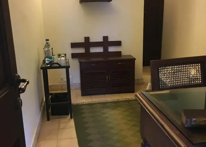 Budget Room